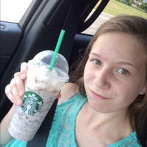 Meet your Posher, Ashley