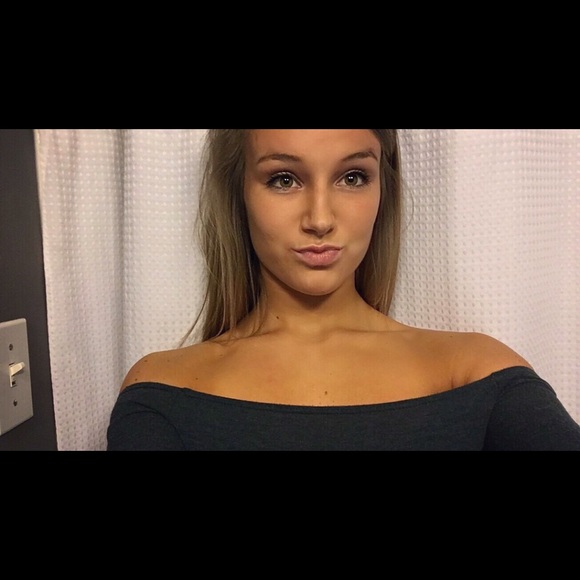 Meet your Posher, Hayley