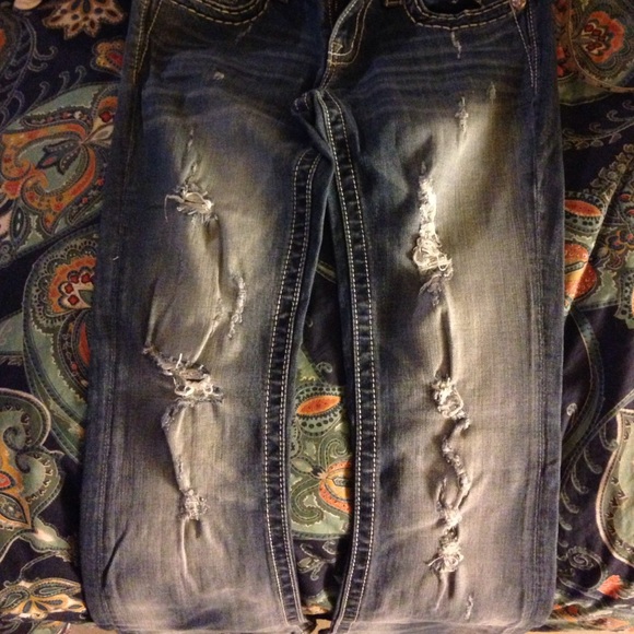 Miss Me Distressed Jeans - Picture 2 of 4