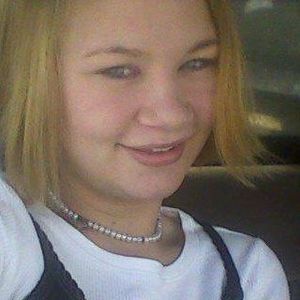 Meet your Posher, Suzanne