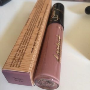 Grav3yardgirl Texas toast