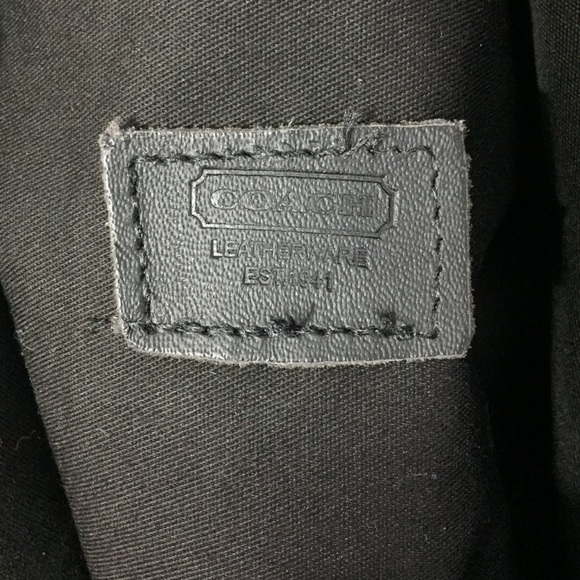 100% authentic Coach hat NEVER USED - Picture 3 of 4