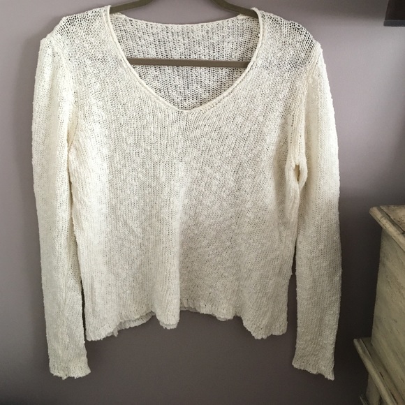 Brandy Melville sweater