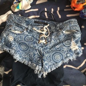 Billabong shorts