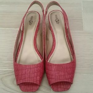 ❗❗Dark Pink Wedges Final Sale❗❗