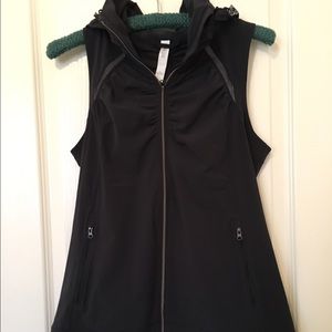 Lululemon Athletica Hooded Vest, Black, 8