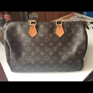 Louis Vuitton Speedy 30. Negotiable