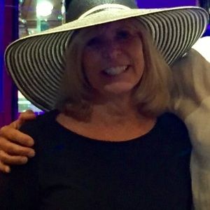 Meet your Posher, Teresa