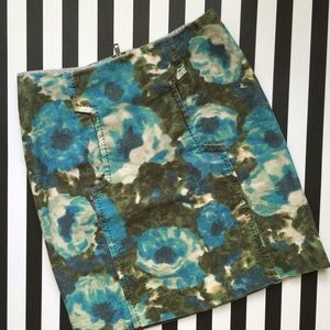 Postmark floral corduroy pencil skirt