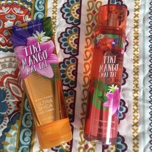 Bath & Body Works Lotion & Spray Bundle