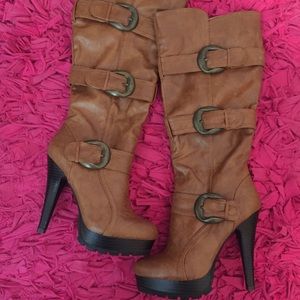Platform Cognac Boots