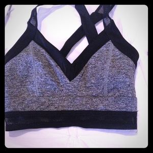 Sports bra