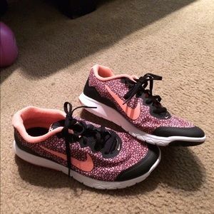 Bundle for backboneluv