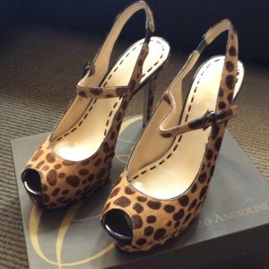 NWT Enzo Angiolini Pump