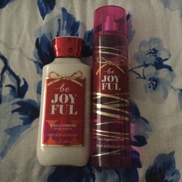 Bath and body works: Jingle all the way bundle - Picture 1 of 3