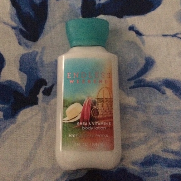 Bath and body works travel bundle - Picture 3 of 4