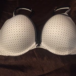 Victoria secrets body by Victoria push up