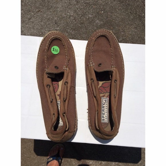 Tan Sperry's dockers