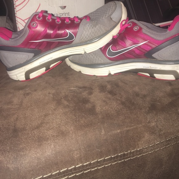 🎉Nike shoes🎉