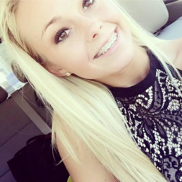 Meet your Posher, Deanna - Picture 1 of 1