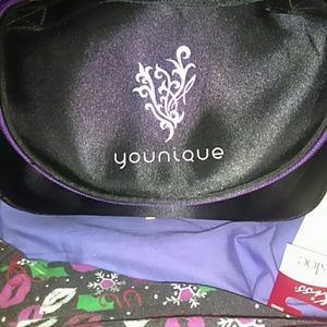 Younique make up bag