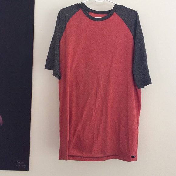 XL Men Red and Grey Volcom Tshirt