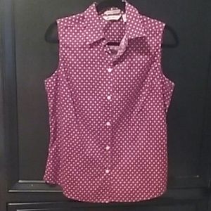 Eddie Bauer button up sleeveless top