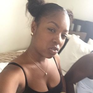 Meet your Posher, Lakeisha