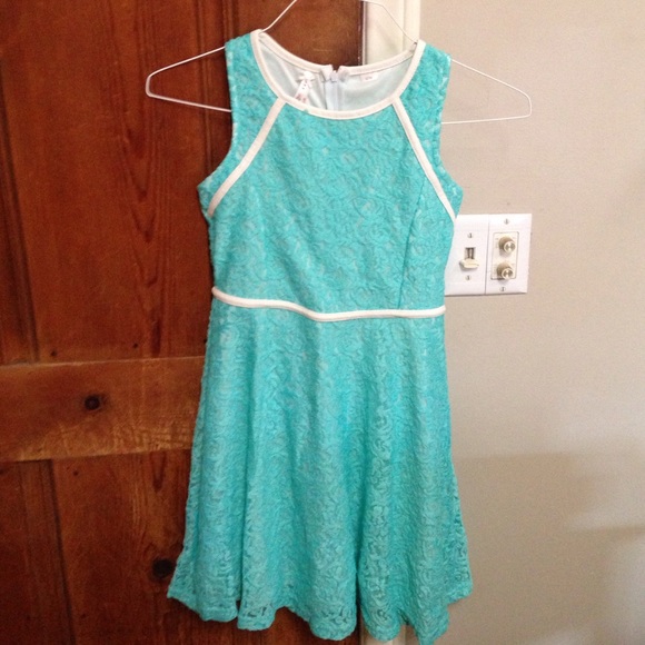 Pretty Dress For Girls By Scooter Brown Size 14