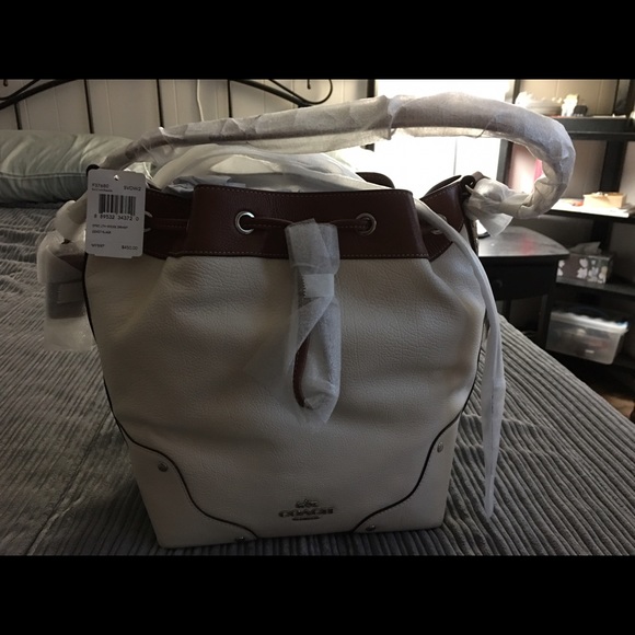 genuine coach leather purse - Picture 2 of 3