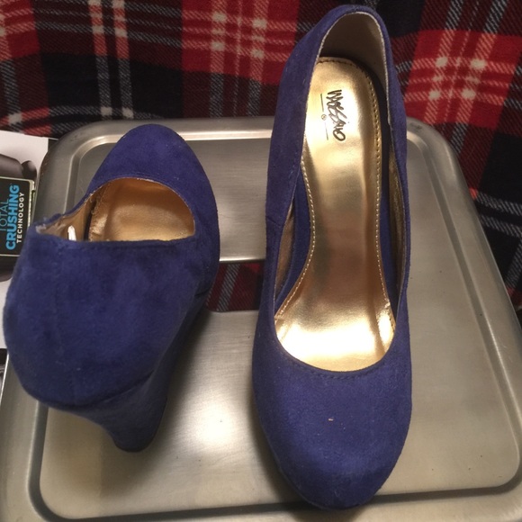 Blue platform wedge heels - make an offer - Picture 3 of 4