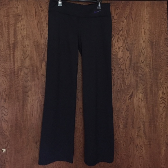 Nike Dri Fit athletic / yoga pants