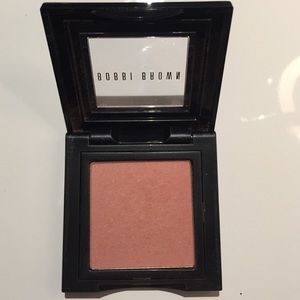 Bobbi Brown Blush- Nude Peach