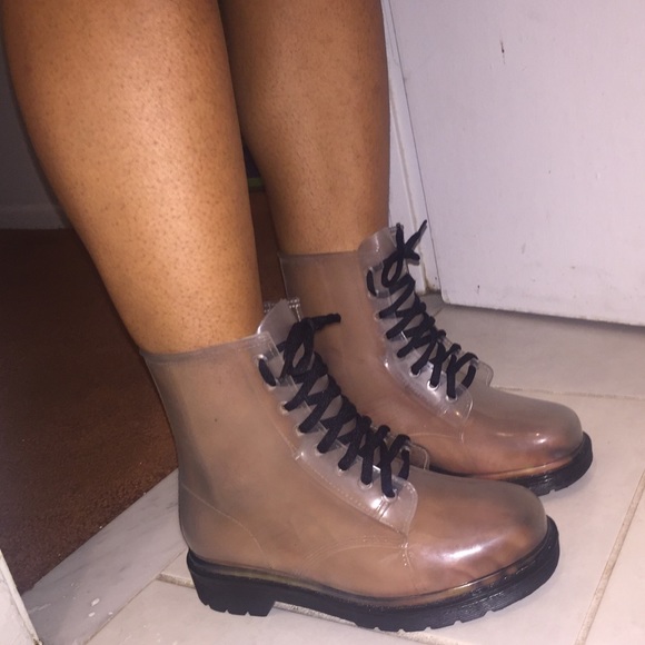 Transparent Booties - Picture 4 of 4