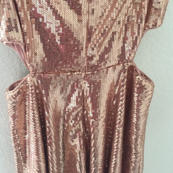 Baby Pink sequence mini dress - Picture 3 of 4