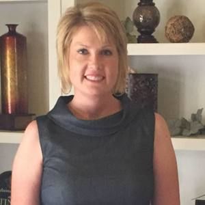 Meet your Posher, Suzanne