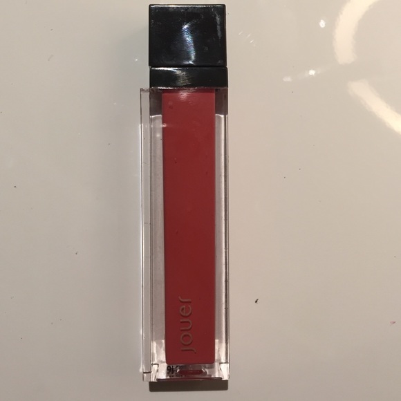 Jouer Liquid lipstick- framboise