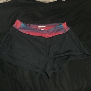 Forever 21 active shorts