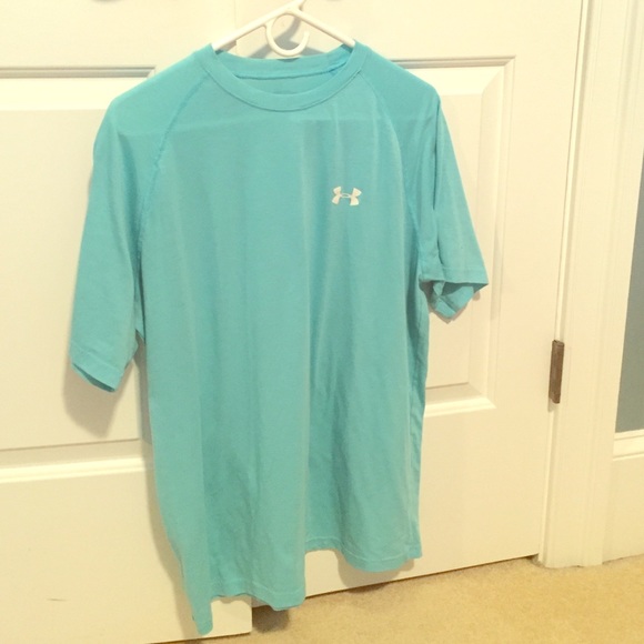 Mens Under Armour Loose Fit Dri Fit Tee