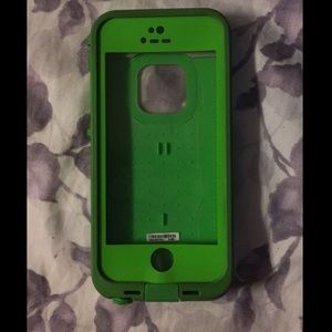 iPhone5 LifeProof case