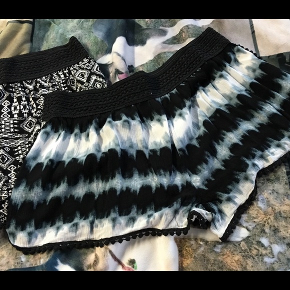 Super cute loose fit shorts