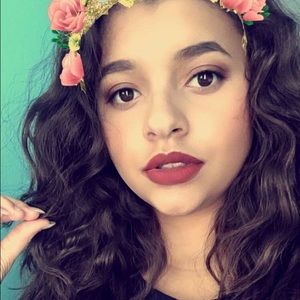 Meet your Posher, Nathalie