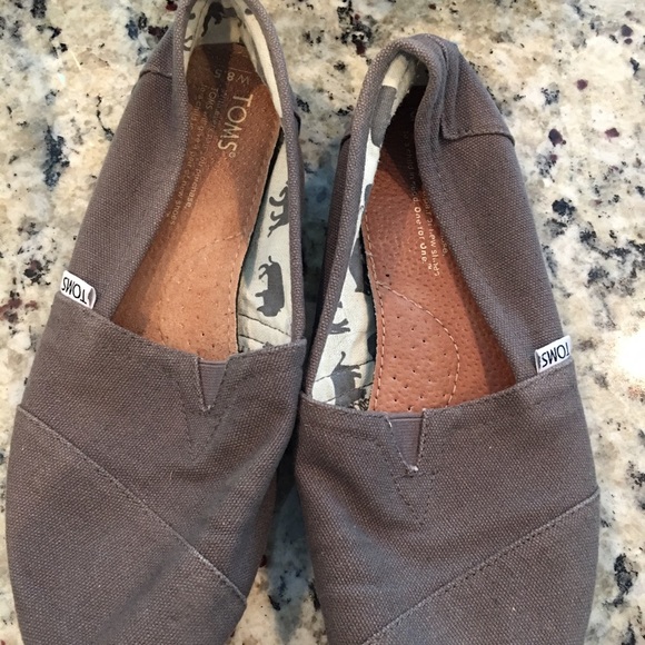 Womens Toms