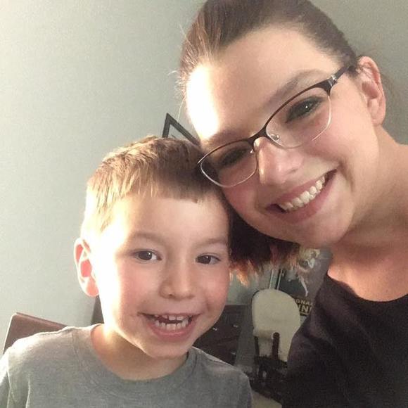 Meet your Posher, Kayla - Picture 1 of 1