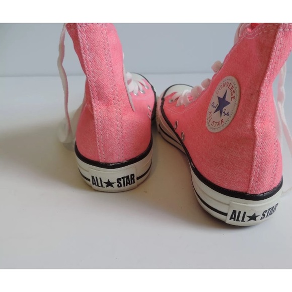 ❌SOLD❌ high top chuck Taylor converse shoes - Picture 3 of 4