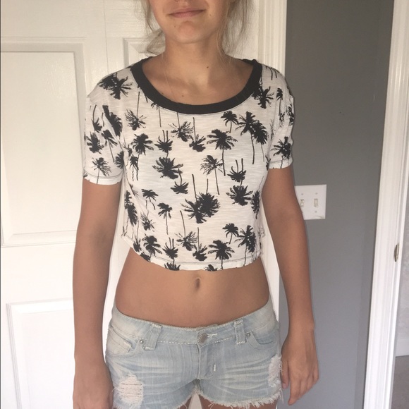 Black and white palm tree crop top