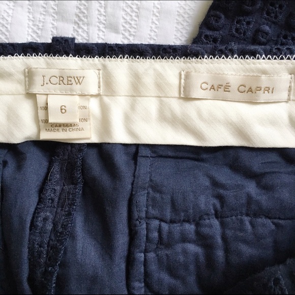 SOLD 🎉 j.crew cafe capri in domino eyelet - Picture 4 of 4