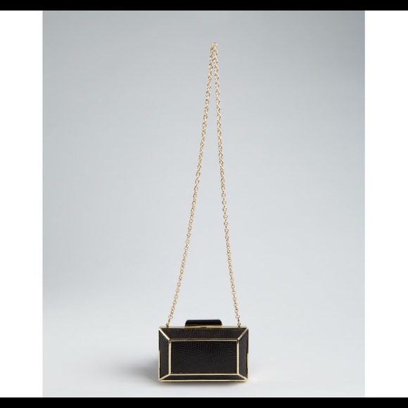 BCBGMaxAzria Handbags - 🎉Host Pick🎉 Chic BCBG MaxAzria Joni clutch