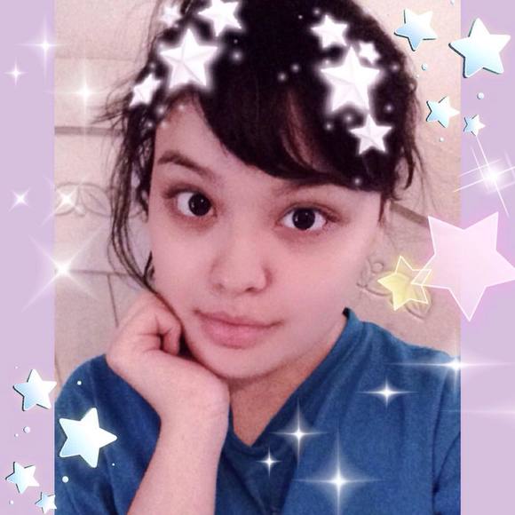 Meet your Posher, Ariana