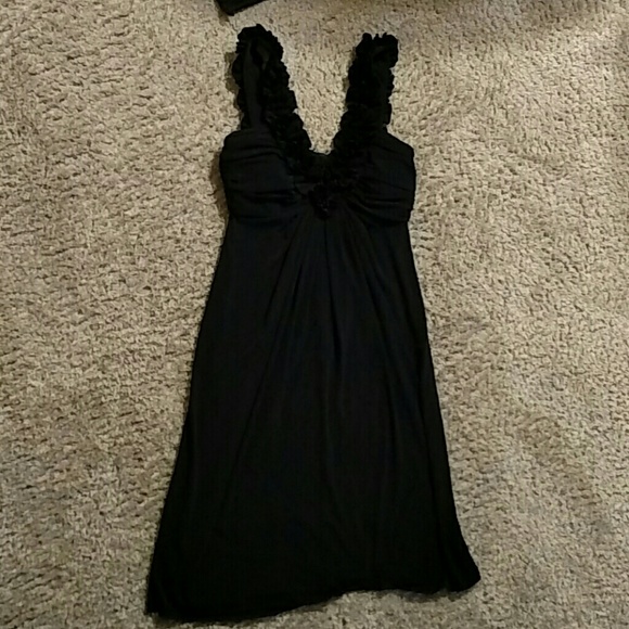 Maggy London Puckered V-Neck Dress